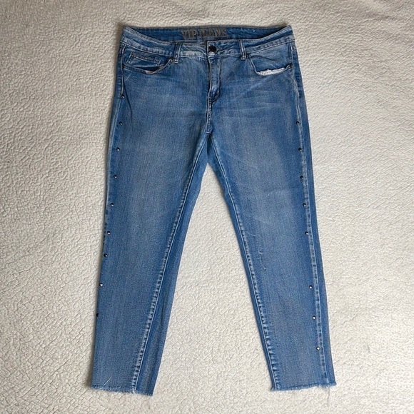 VIP Jeans Denim Studded Side Raw Hem Size 15 / 16 - Picture 1 of 7